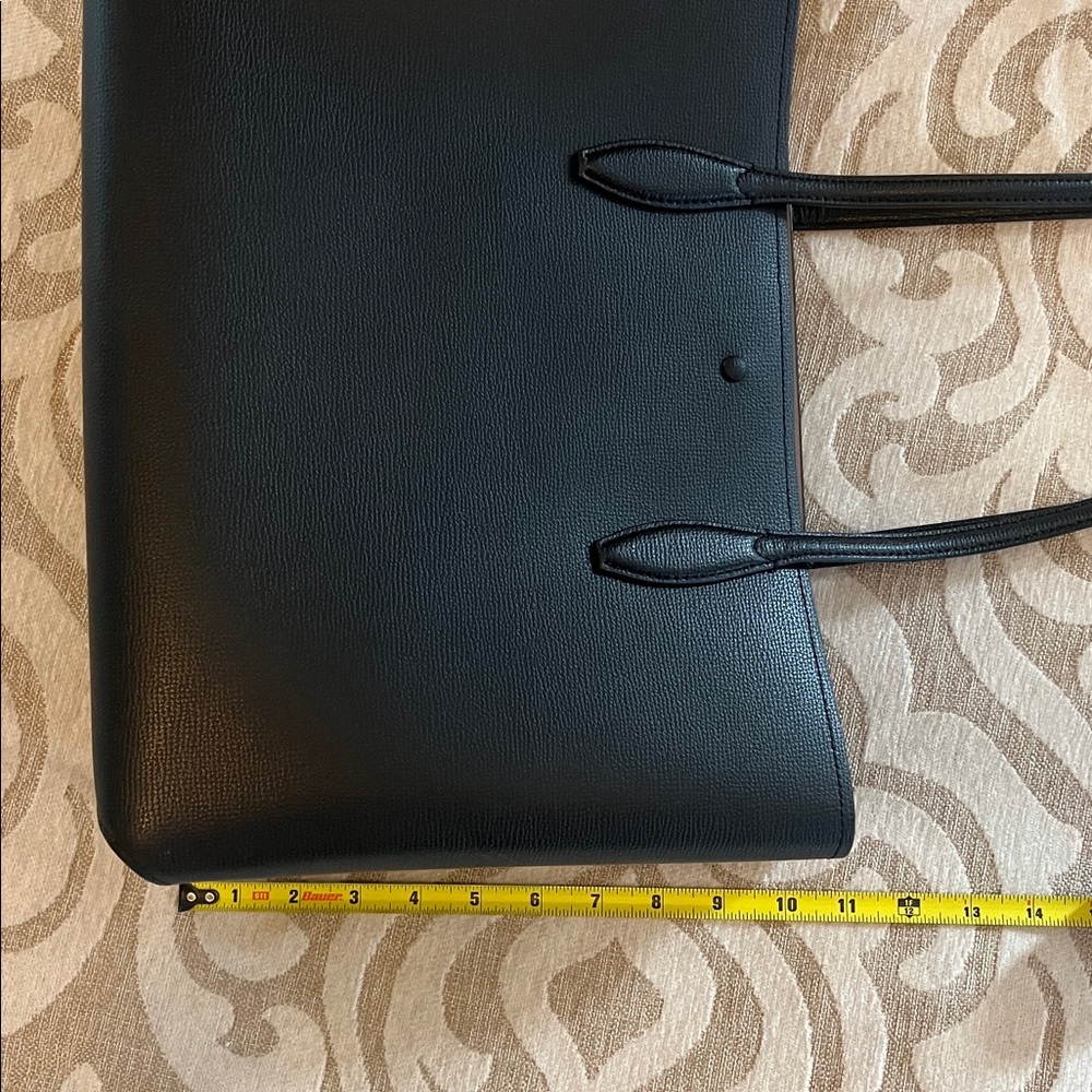 Kate Spade Classic Saffiano leather black tote - Picture 11 of 12